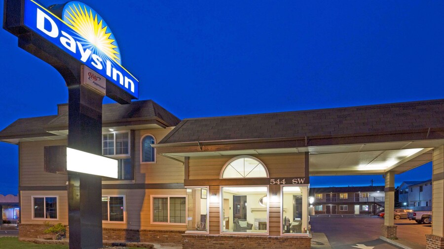 Days Inn by Wyndham Newport OR