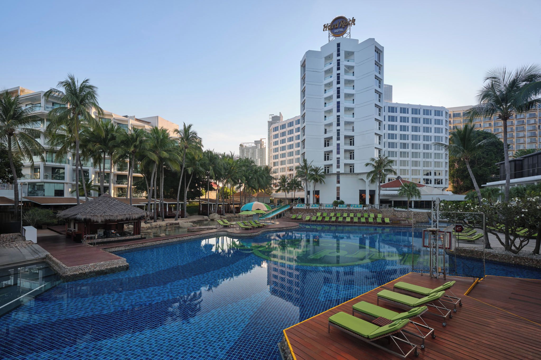 Outdoor pool, pool cabanas (surcharge), pool umbrellas