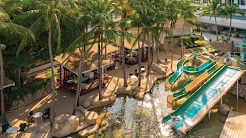 Outdoor pool, cabanas (surcharge), pool umbrellas