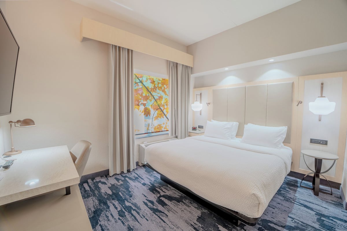 In-room safe, desk, iron/ironing board, free rollaway beds