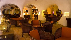 Bar lounge
