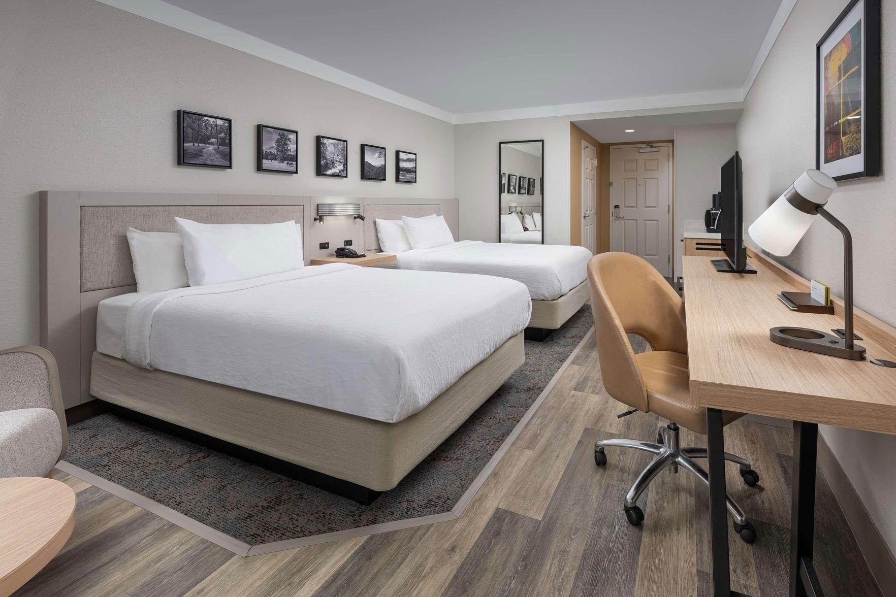 Premium bedding, down comforters, in-room safe, desk