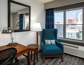 Premium bedding, down comforters, in-room safe, desk