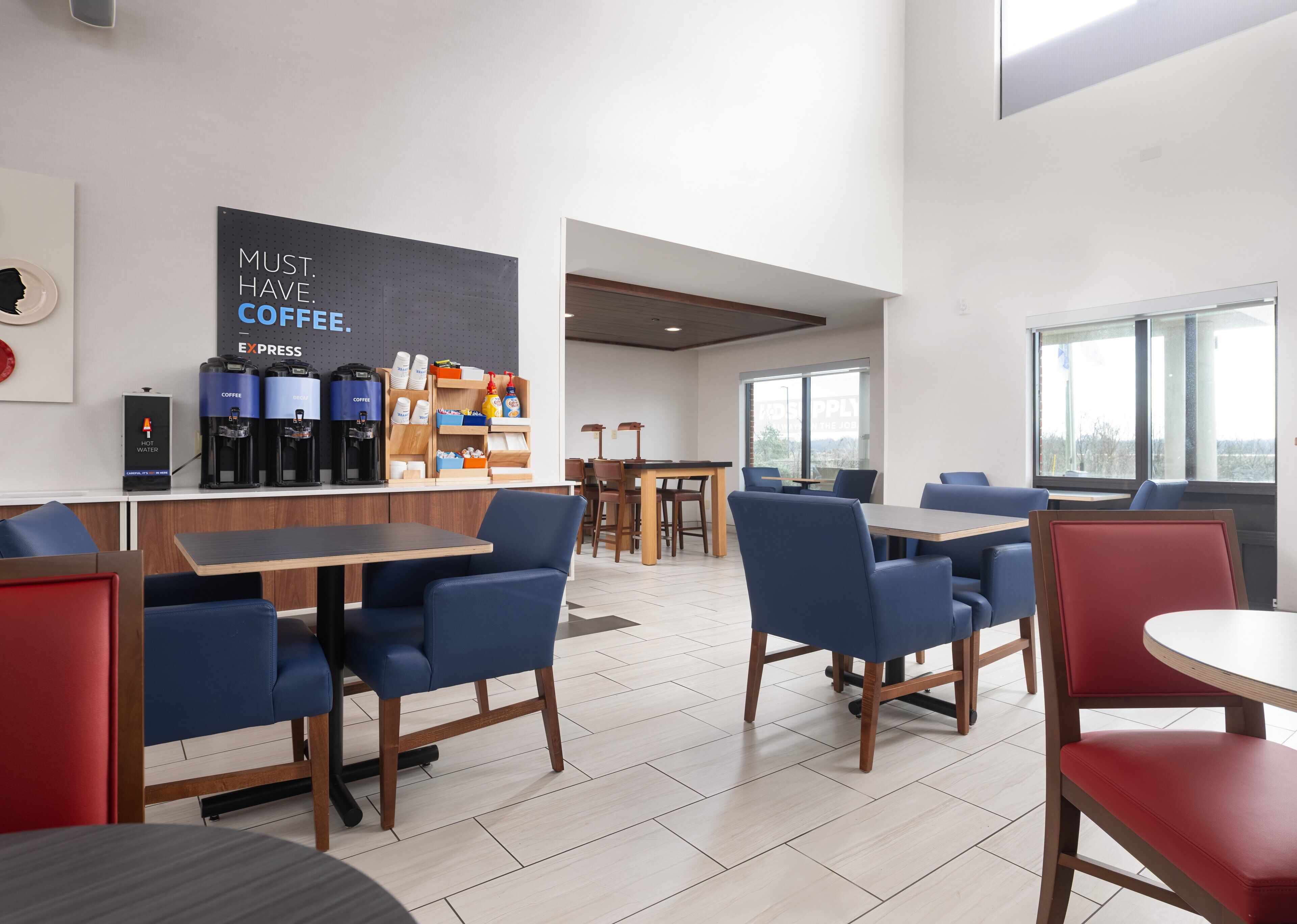 free buffet breakfast