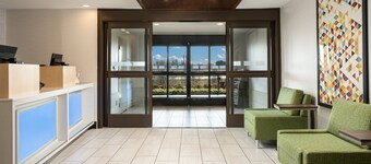 Holiday Inn Express & Suites Olive Branch by IHG