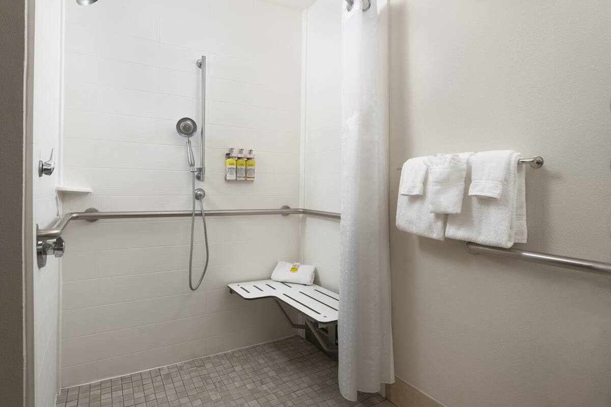 in-room safe, desk, iron/ironing board, free wifi