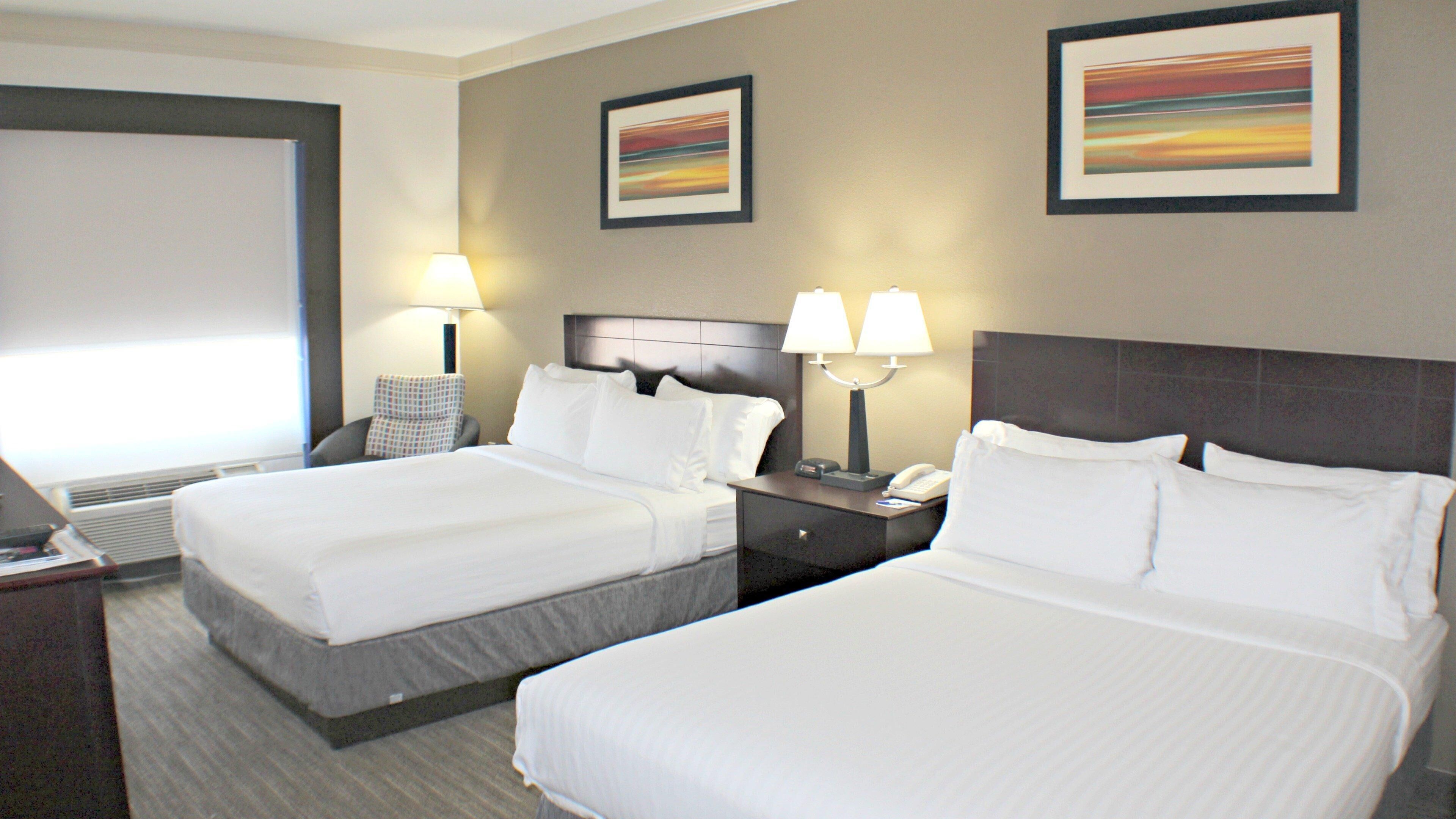 In-room safe, desk, iron/ironing board, cribs (surcharge)