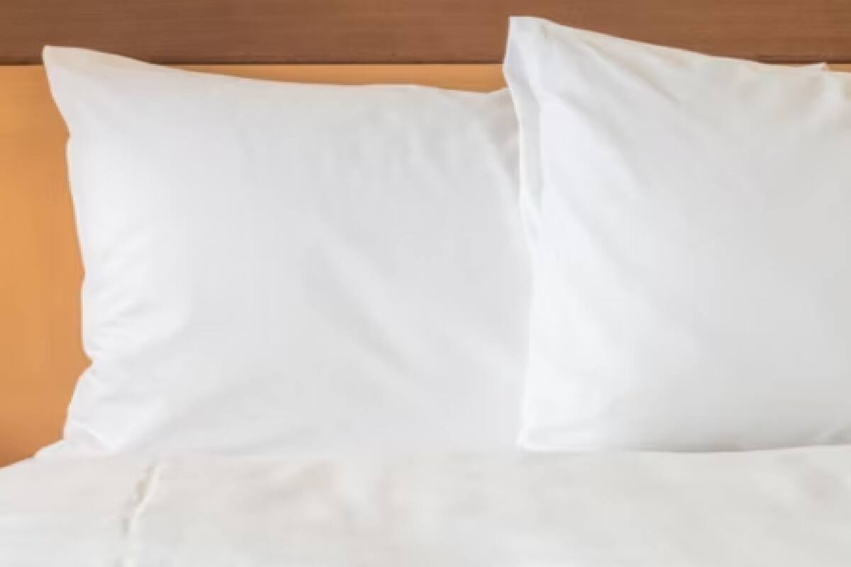 Premium bedding, desk, blackout drapes, iron/ironing board