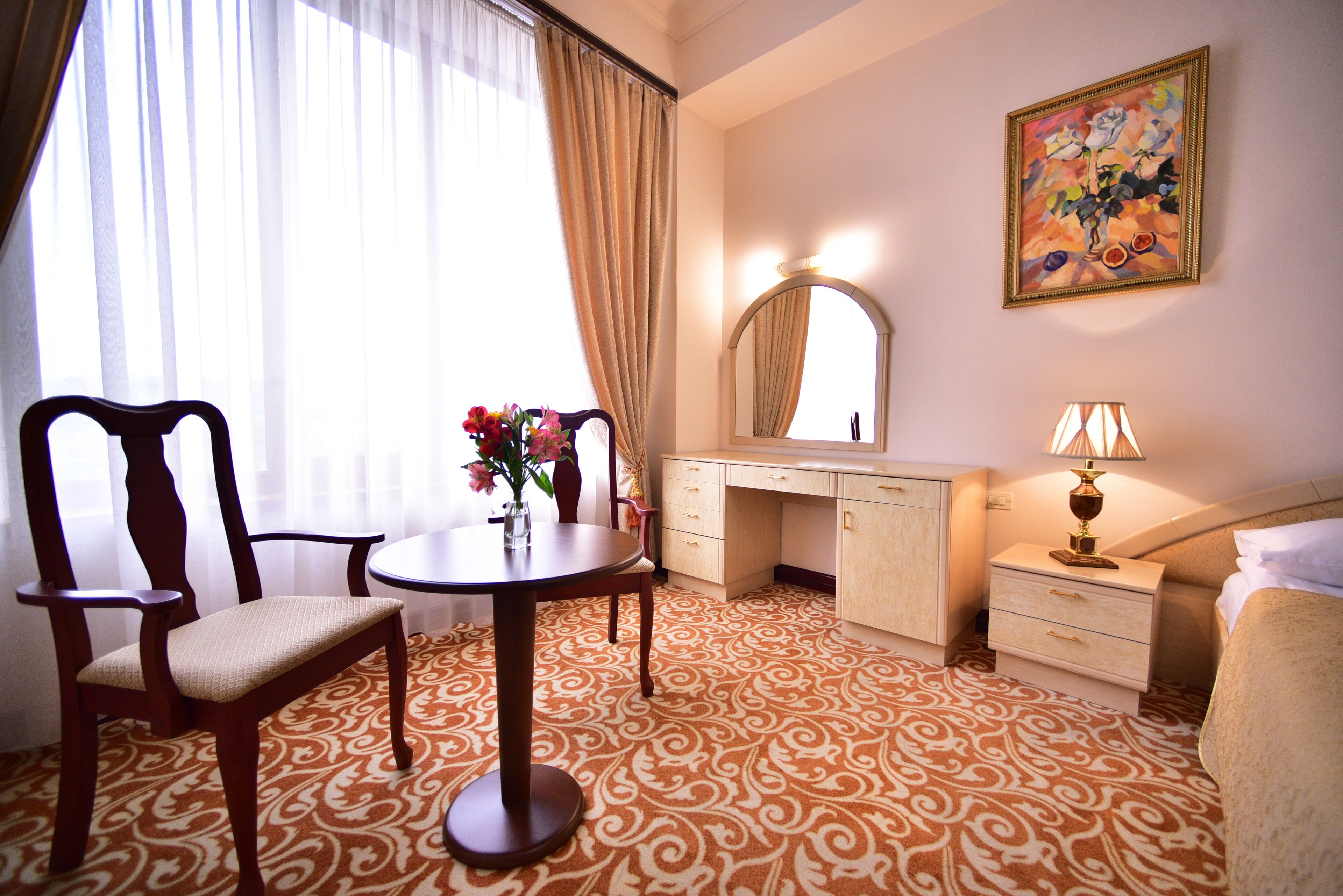 senior suite, 1 bedroom | 1 bedroom, premium bedding, minibar, in-room safe