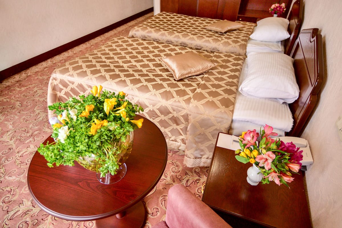 standard twin room | 1 bedroom, premium bedding, minibar, in-room safe