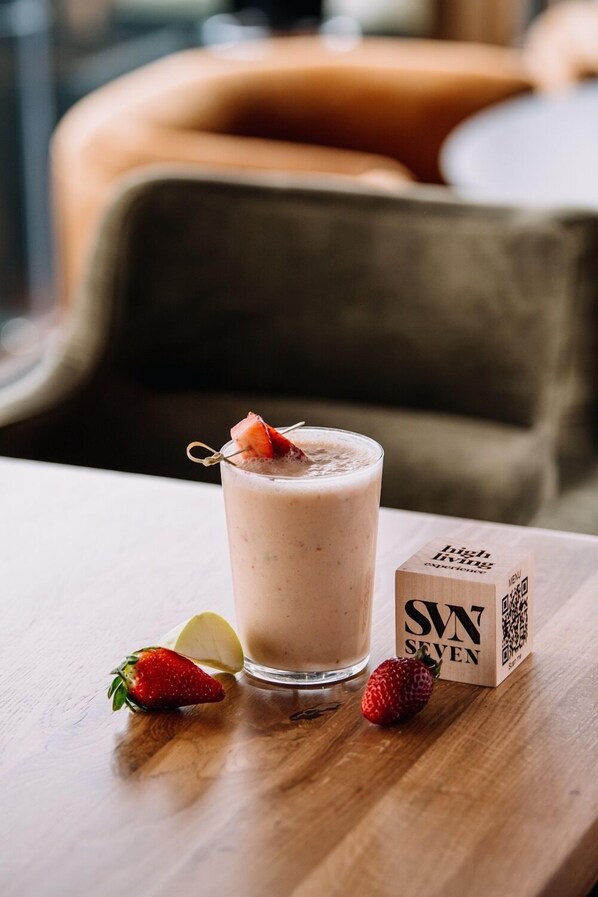 2 restaurants, Mediterranean cuisine