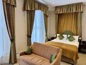 Deluxe Double Room, Ensuite | Egyptian cotton sheets, premium bedding, in-room safe