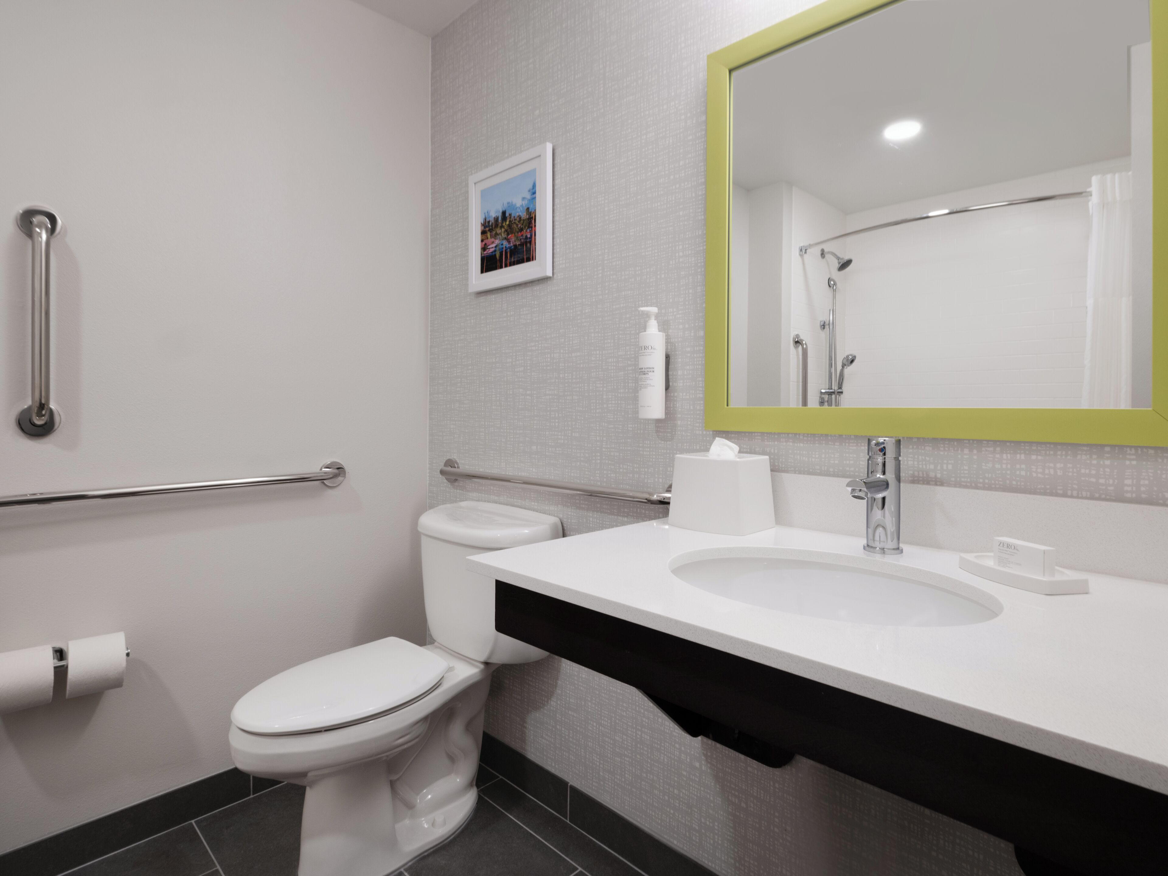 combined shower/bathtub, spring water bathtub, hydromassage showerhead