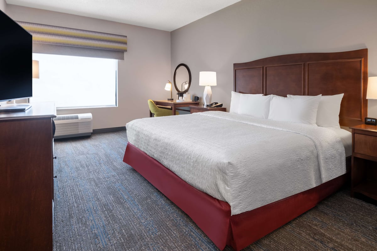 12 bedrooms, premium bedding, individually decorated