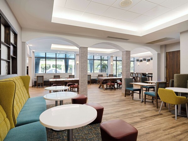 Lobby - Hampton Inn Boca Raton-Deerfield Beach (Deerfield Beach)