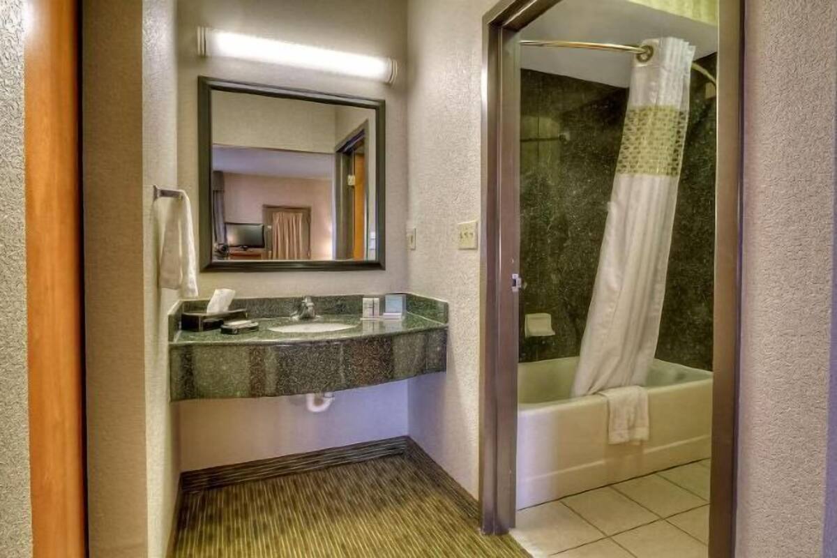 Bathroom | Shower, hair dryer, towels