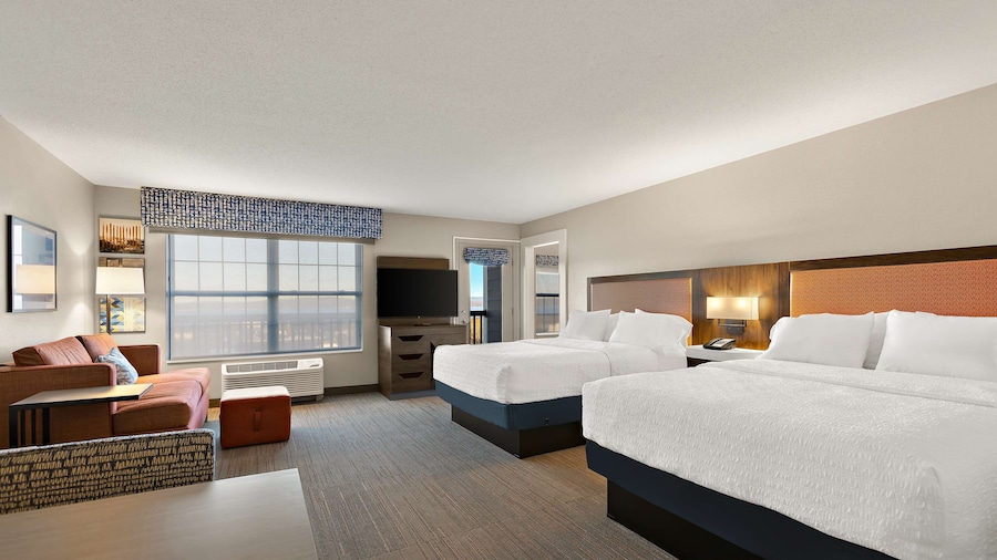 Hampton Inn & Suites by Hilton Petoskey