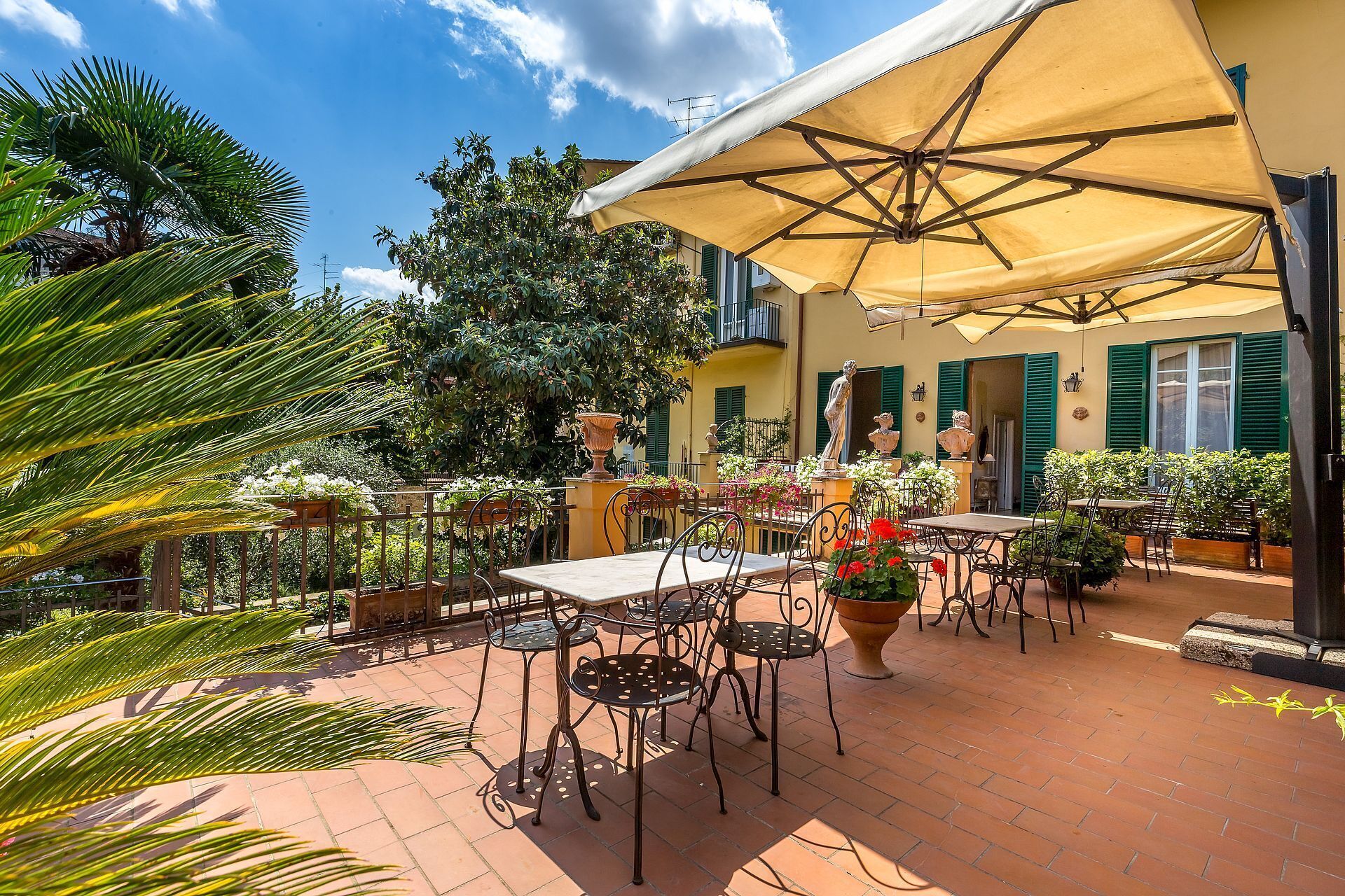 Photo - Hotel Ungherese