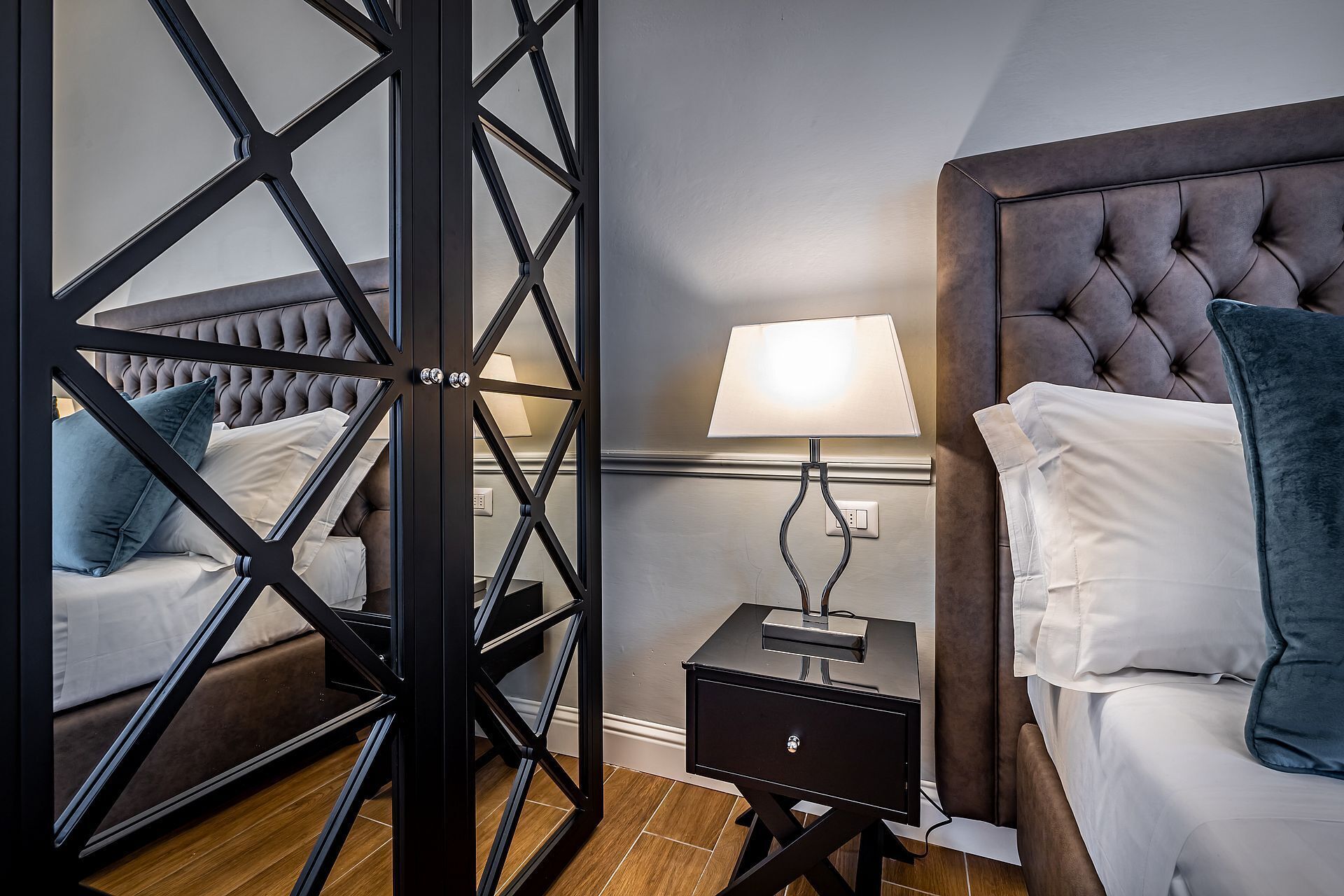 economy double room, private bathroom (external) | 15 bedrooms, down duvets, minibar, in-room safe