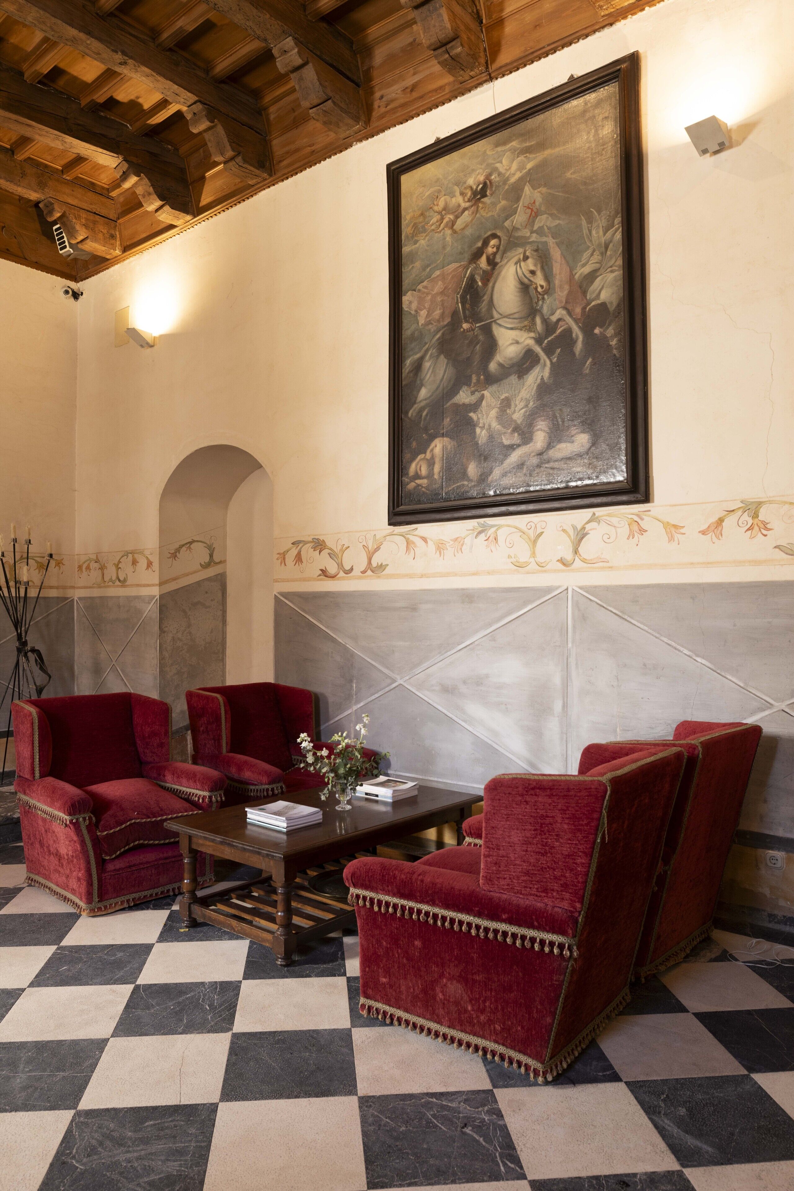 breakfast, lunch, dinner served; regional cuisine