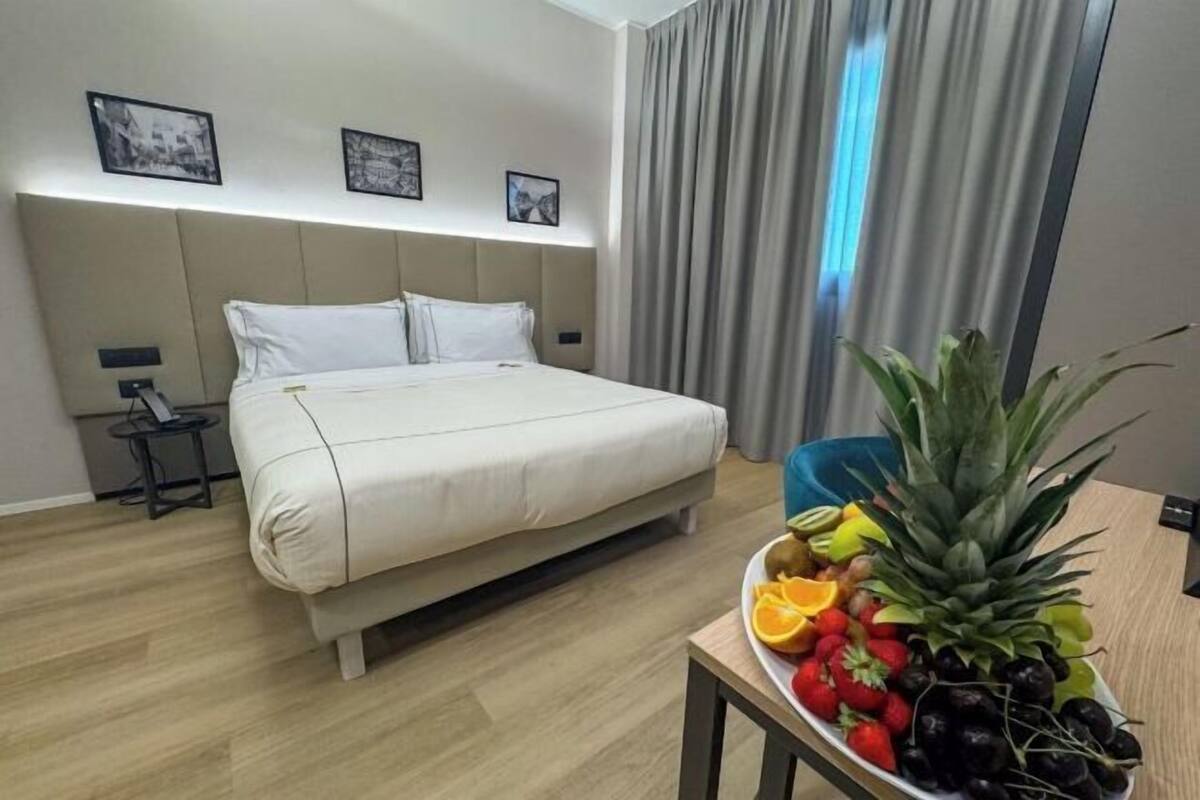 Egyptian cotton sheets, premium bedding, down comforters