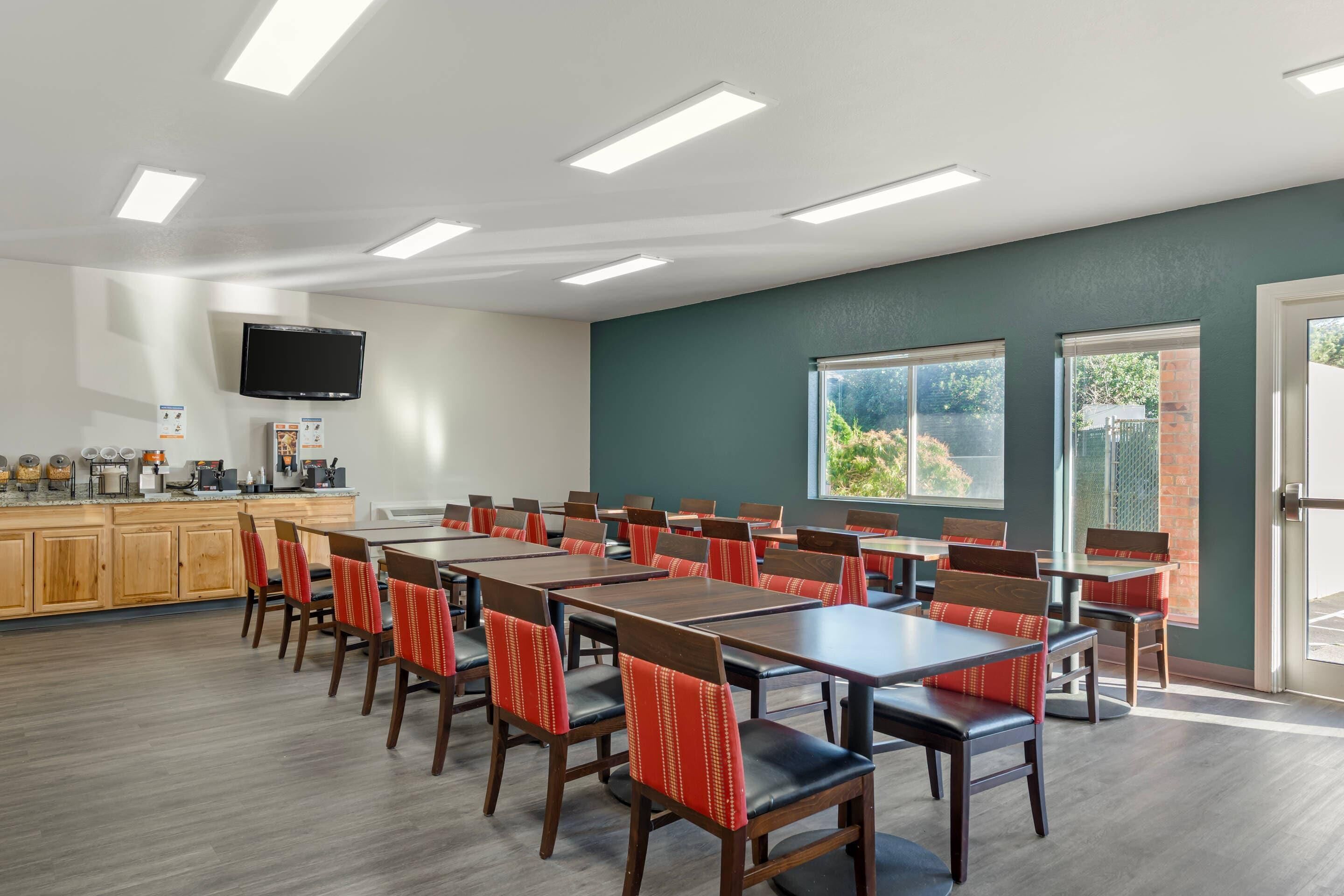 Free on-the-go breakfast