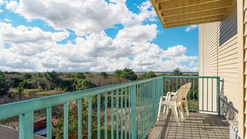 Phòng Tiêu chuẩn, 2 giường cỡ queen, không hút thuốc | Bàn, bàn ủi/dụng cụ ủi quần áo, giường gấp/giường phụ (phụ phí)