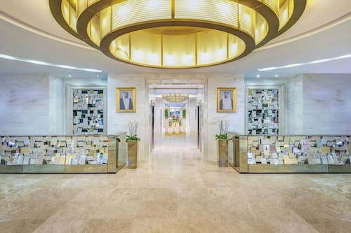 Lobby-Lounge