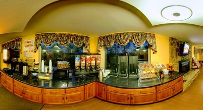 Dahlonega Mountain Inn