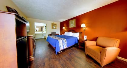 Dahlonega Mountain Inn