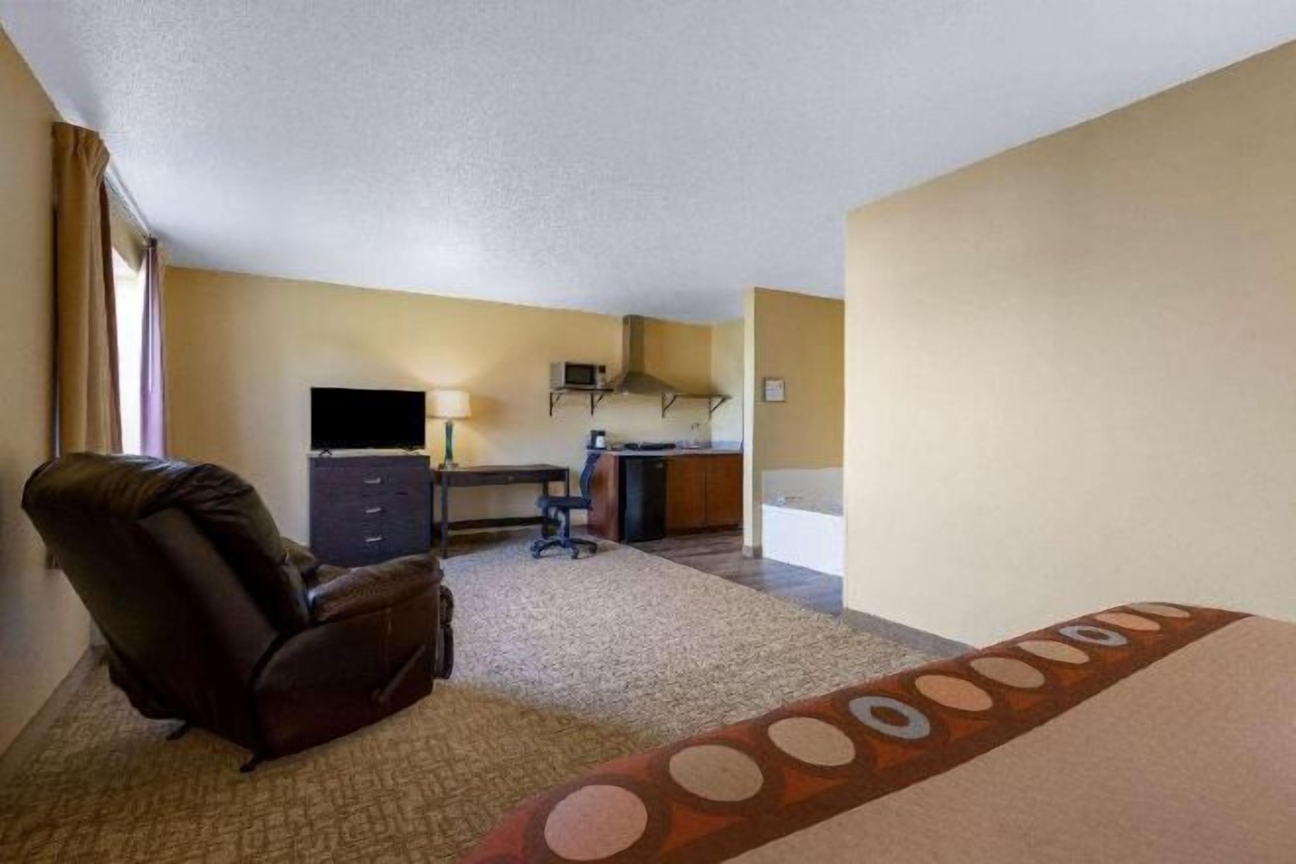 In-room safe, desk, blackout drapes, soundproofing