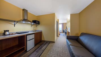 In-room safe, desk, blackout curtains, soundproofing