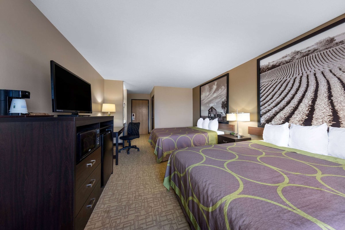 In-room safe, desk, blackout curtains, soundproofing