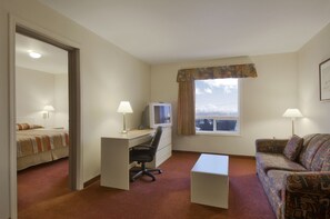 Studiosuite, 1 King-Bett, Nichtraucher | Wohnzimmer | Fernseher