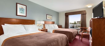 Super 8 by Wyndham Yellowknife