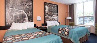 Super 8 by Wyndham Black Mountain