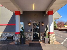 Room, 2 Double Beds | Desk, soundproofing, free WiFi, bed sheets