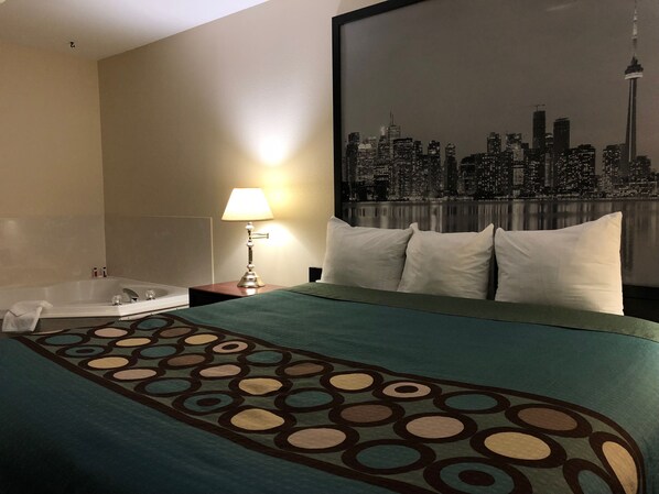 Suite, 1 King Bed, Non Smoking