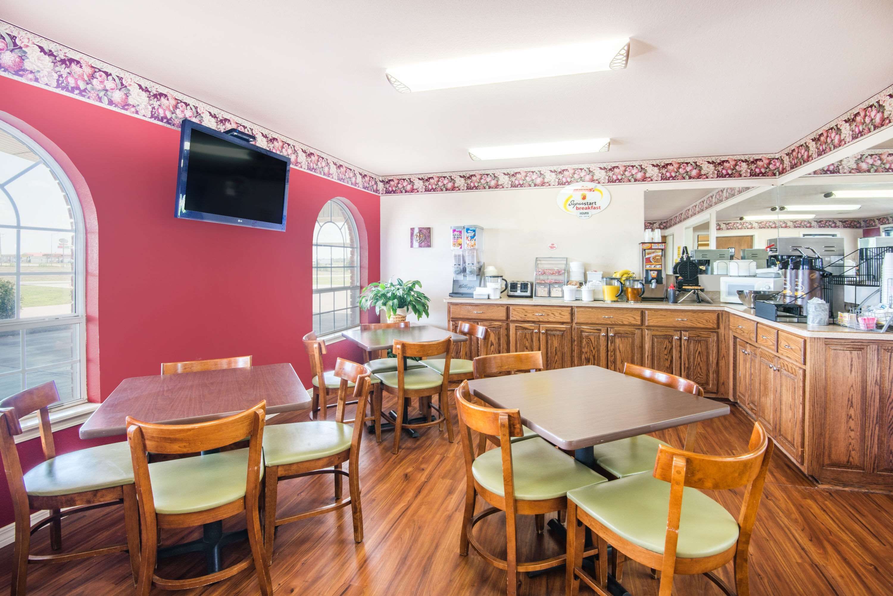 Café da manhã continental grátis todos os dias