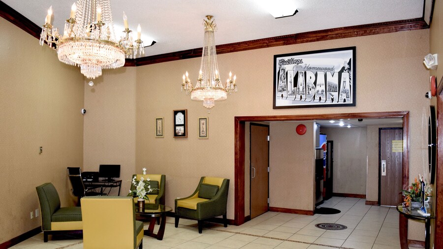 Super 8 by Wyndham Homewood Birmingham Area