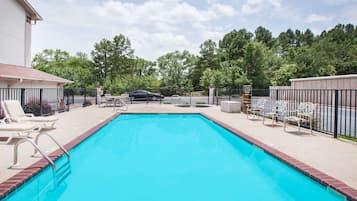 Udendørs pool