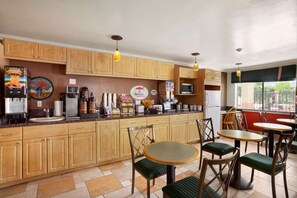 Free daily continental breakfast - Super 8 by Wyndham Indio (Indio)