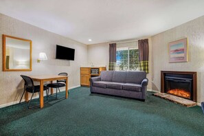 Familien-Studiosuite, 1 King-Bett, Nichtraucher, Kamin