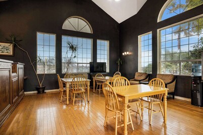 Super 8 by Wyndham Auburn