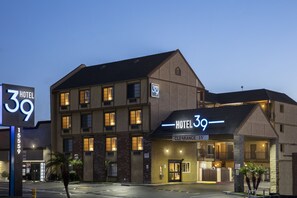 واجهة المنشأة