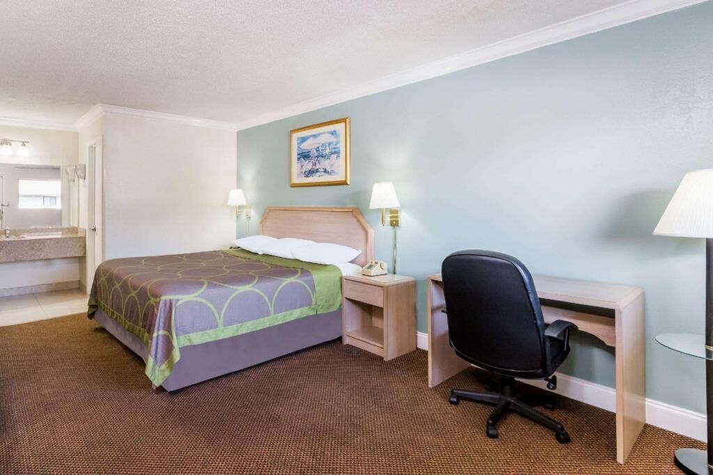 Iron/ironing board, free cots/infant beds, rollaway beds, free WiFi