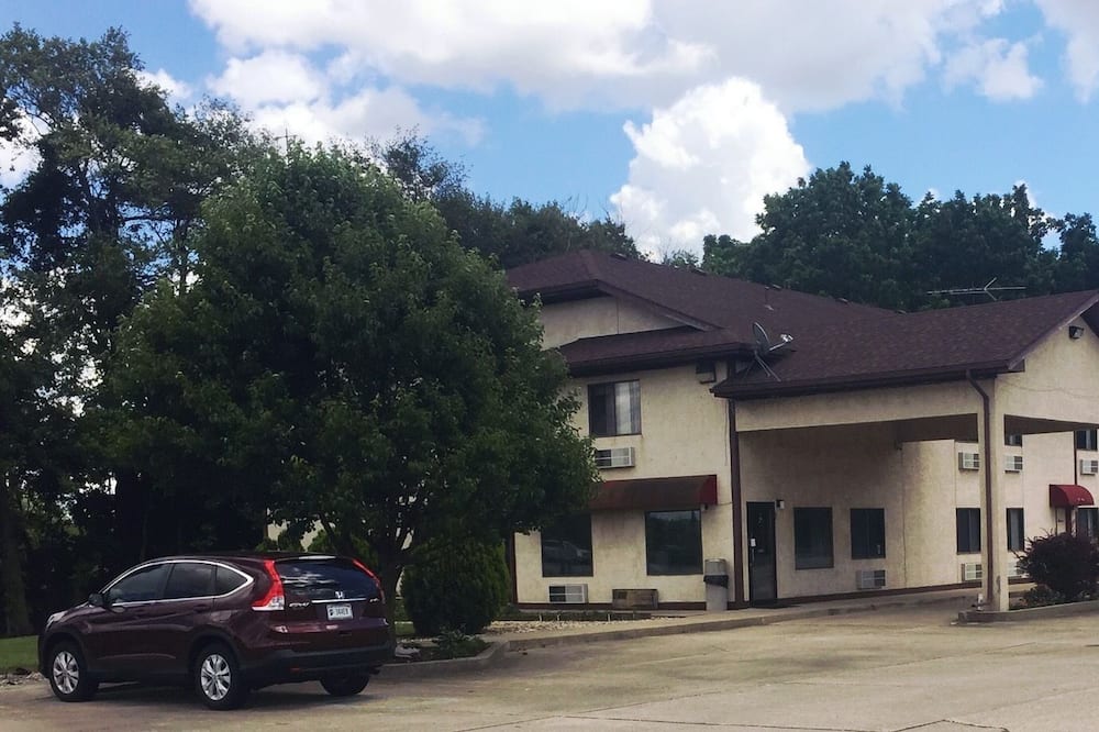 Anderson Chesterfield Travel Inn