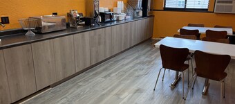 Super 8 by Wyndham Chadron NE