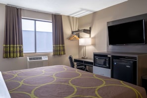 Zimmer, 1 King-Bett, Nichtraucher | Pillowtop-Betten, Schreibtisch, laptopgeeigneter Arbeitsplatz