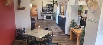 Glendive Lodge